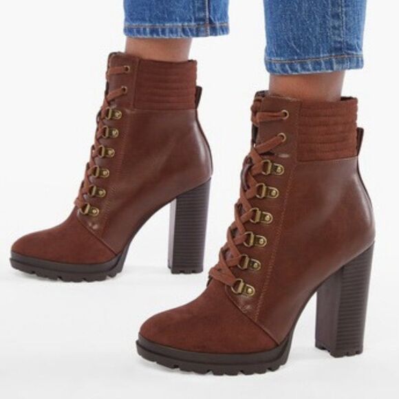 Shoe Dazzle Women's Shandee Lace Up Bootie - 10 - Picture 1 of 8